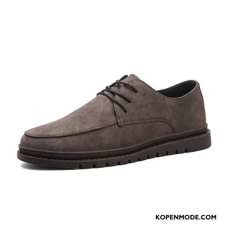 Mocassins Heren Ronde Kop Trend Schoenen Klassieke Comfortabele Mannen Effen Kleur Bruine