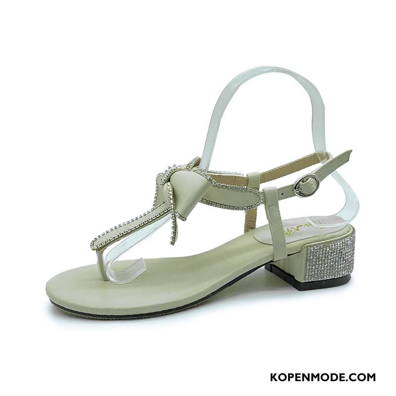 Sandalen Dames Met Strass Platte Zool Rome Zomer Alle Wedstrijden Vrouwen Beige